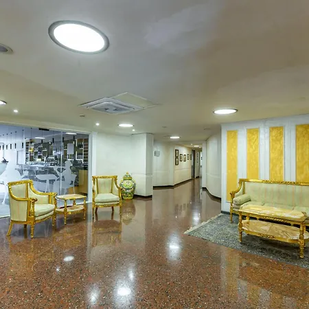 Laura's Guest house