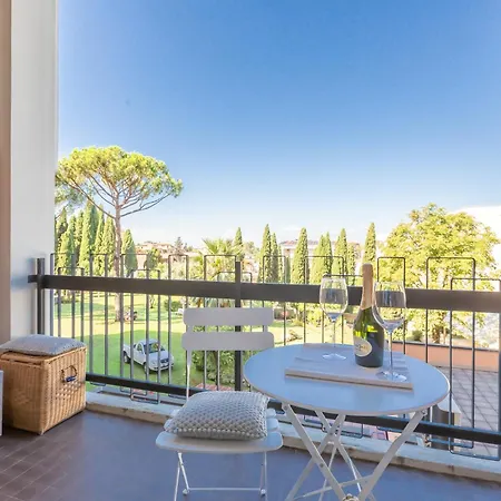 Laura's A Due Passi Dal Vaticano Gasthuis