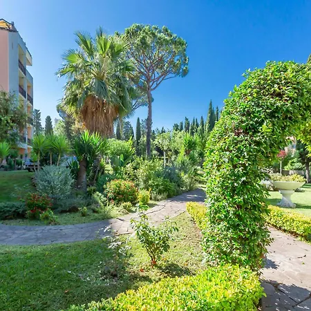 Gasthuis Laura's A Due Passi Dal Vaticano