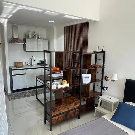 Gasthuis Laura's A Due Passi Dal Vaticano 4*